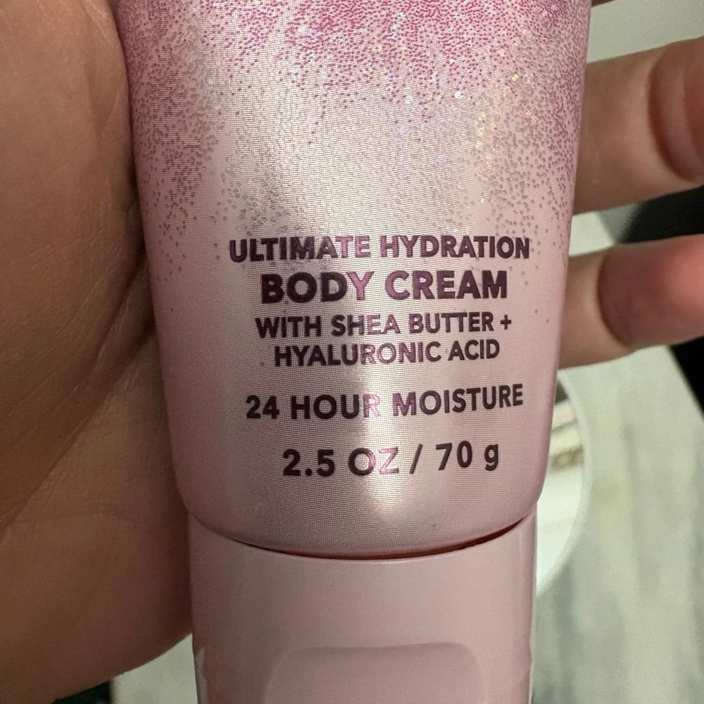 3pcs BATH & BODY WORKS A THOUSAND WISHES TRAVEL SET NWT - Picture 3 of 5